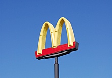 McDonald's откажется от пластиковых соломинок