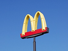 McDonald's откажется от пластиковых соломинок