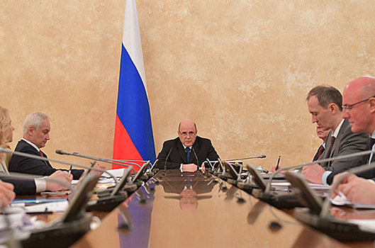 Кабмину предложили ускорить разработку законопроектов по охране здоровья россиян