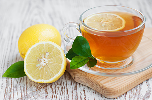 Чай с лимоном: так ли он полезен