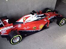 «Феррари» из картона. Красноярец сделал точную копию машины-легенды