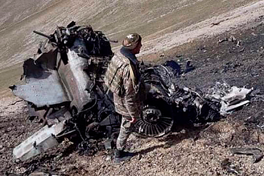 Армения показала сбитый турецким истребителем Су-25
