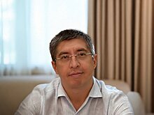 От банковского дела к преподаванию: профессиональный путь Ильдара Хажаева