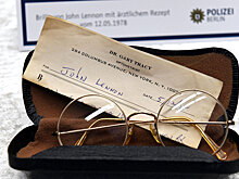 Очки Джона Леннона хотят продать за 16 миллионов рублей
