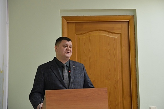 Свердловскому мэру грозит отставка из-за поездки в санаторий