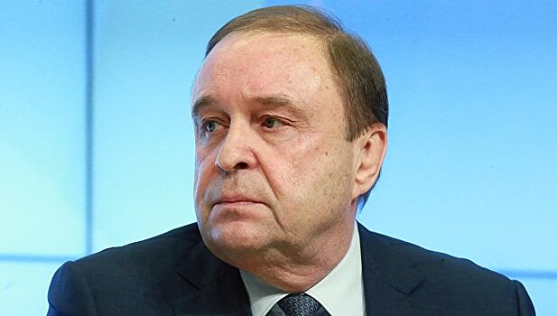 Сенатор Богданов попросил досрочно сложить полномочия