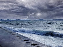 «Действуйте немедленно»: после мощного землетрясения на Камчатке цунами ударило по территории США