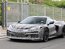 В Сеть попали новые шпионские фото гибридного Chevy Corvette E-Ray
