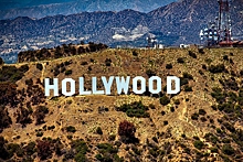 Знаменитой надписи Hollywood - 95 лет