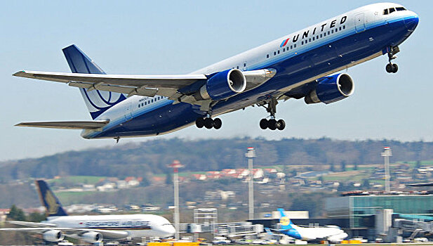 Скорпион ужалил пассажира на борту авиакомпании United Airlines