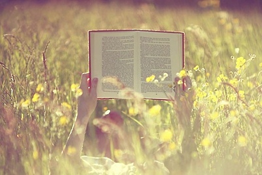 10 книжных новинок лета‑2017, чтобы в отпуске открыть мир заново