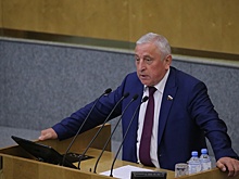 Пленум ЦК КПРФ рекомендовал съезду выдвинуть Харитонова на пост президента