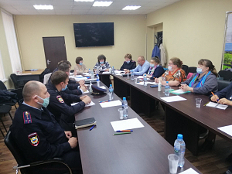 В Иванове за «круглым» столом встретились лидеры органов местного самоуправления и представители полицейского блока охраны правопорядка