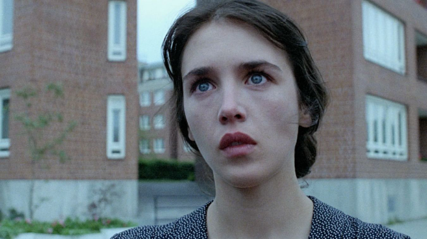 Роберт Паттинсон займется ремейком ужастика «Одержимая»