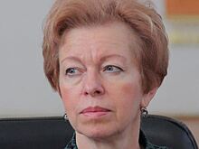 Прокурор просит для экс-главы минздрава Саратовской области Мазиной три года колонии