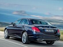Рестайлинговый Mercedes-Benz C-Class могут наградить 6-цилиндровыми двигателями