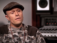 Личные вещи вокалиста The Prodigy продали на аукционе