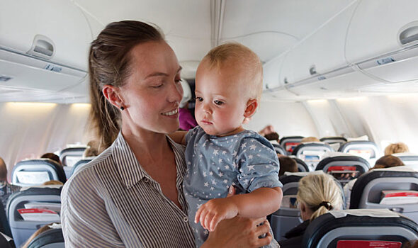 Российскую авиакомпанию оштрафовали за отказ посадить ребенка рядом с матерью