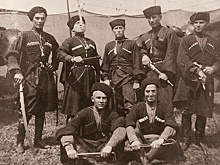 Зачем большевики устроили массовый террор казаков