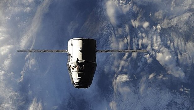 НАСА разместило заявку на пилотируемый полет Dragon SpaceX