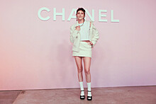Стюарт посетила показ Chanel в Токио