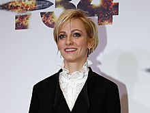 Полина Максимова названа лучшей сериальной актрисой на фестивале в Каннах