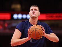 Никола Йокич посетил бар после победного матча в плей-офф НБА