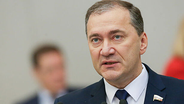 Депутат назвал "флешмобом" непризнание выборов в Крыму