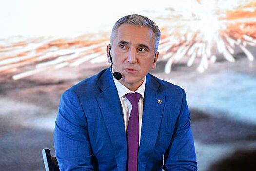 Губернатор Моор рассказал о важности помощи участникам СВО в адаптации