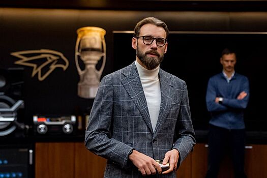 Новый председатель совета директоров «Авангарда» Евгений Кожевников встретился с командой