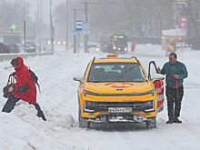 Столица встала в девятибалльных пробках: инструкция для водителей