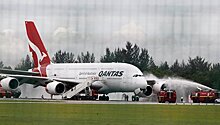 Авиакомпания Qantas будет летать в Европу через Сингапур