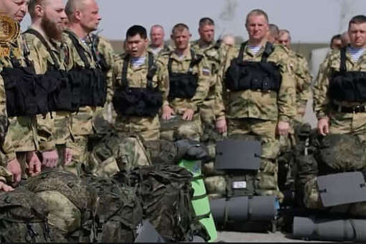 Минобороны предложило выплачивать пенсии по потере кормильца семьям добровольцев