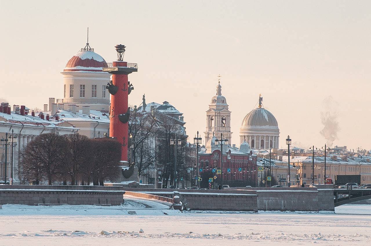 Пять лайфхаков, как выжить зимой в Санкт-Петербурге