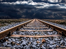 В Алтайском крае подросток упал с моста на железную дорогу?