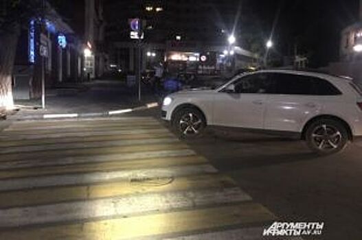 В Саратове автоледи на Audi сбила ребенка на «зебре»