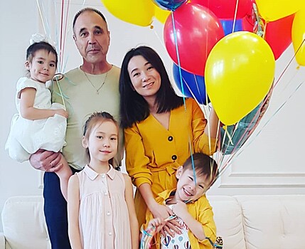 «Сам вспомнил»: основатель «Уральских пельменей» Дмитрий Соколов и его жена отметили годовщину