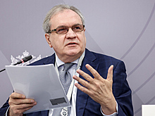 Фадеев опроверг связь учебника по экономике с идеями Сталина