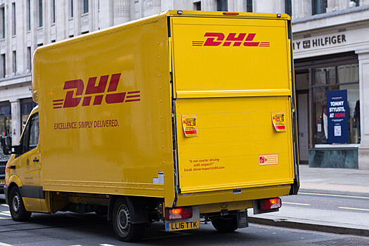 DHL ограничила отправку посылок в США