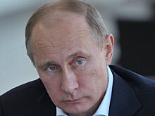 Путин призвал кабмин поддержать автопром и жилстроительство