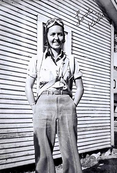 Эту бабушку не приняли в ВВС США, из-за того что она была женщиной, но в годы Второй мировой войны она учила летать мужчин.