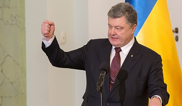 Украинцы в шоке от наглой выходки пьяного Порошенко