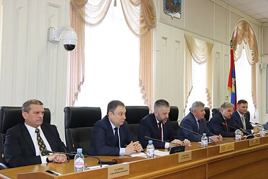 Костромские депутаты заговорили загадками на юбилее облдумы