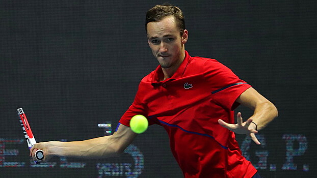 Медведев рассказал о своём самом эффектном теннисном трюке