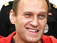 Защита потребовала освобождения Навального