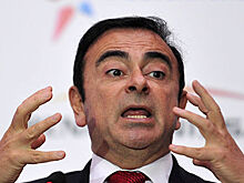 Экс-главу Nissan отпустили под залог