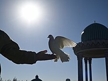 В Ташкенте открыт памятник семье кузнеца Шомахмудова