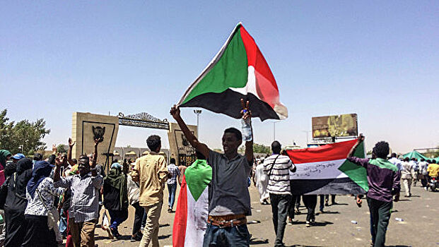 В акции протеста в Хартуме погиб человек