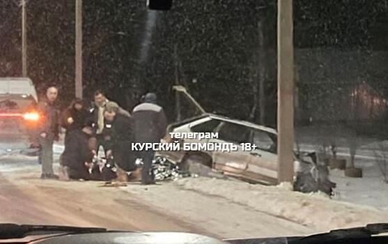 В Курской области 15 февраля в ДТП пострадал 25-летний водитель