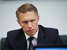Мурашко заявил, что COVID-19 вызывает почти в два раза больше осложнений, чем грипп